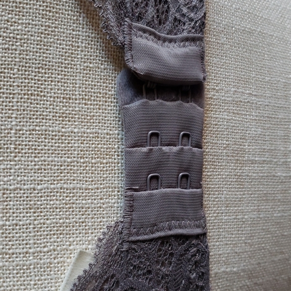 AUDEN BRA 34A - Picture 6 of 8